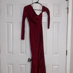 Burgundy evening gown. Size women’s small. Also available in Emerald green!